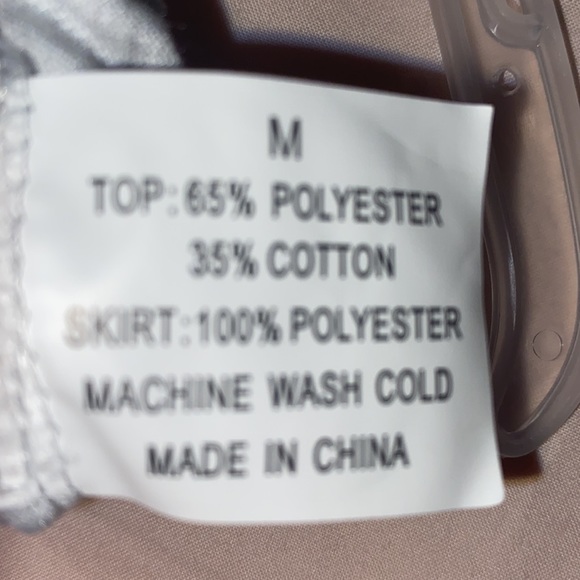 NEW DOG DRESS! - Picture 6 of 6